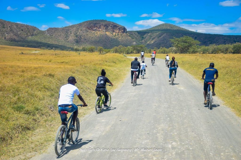 Cycling or Bike Tour in Hells-Gate National Park