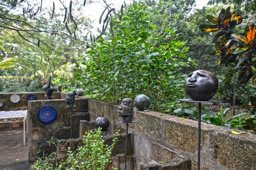 Ndoro-Sculpture-Garden-